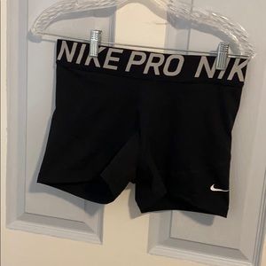 black nike pros